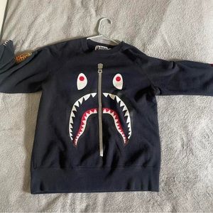 A bathing ape crewneck/Bape sweater